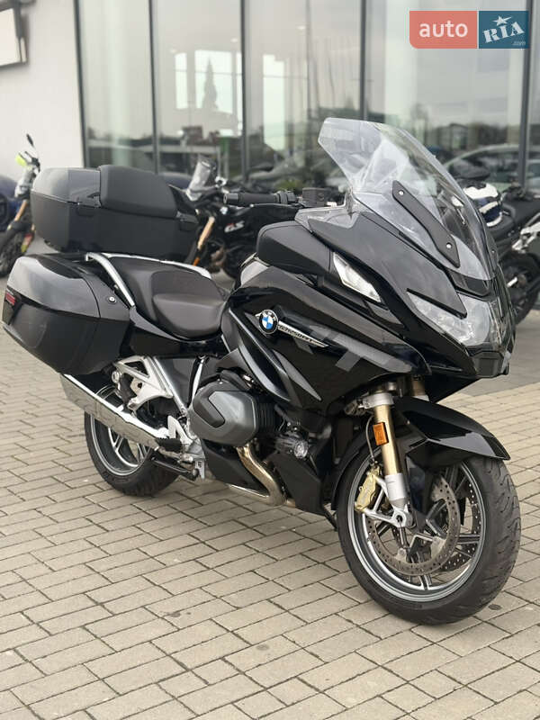 Мото BMW R 1250RT