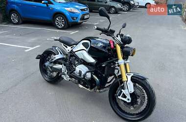 BMW R nineT  2015