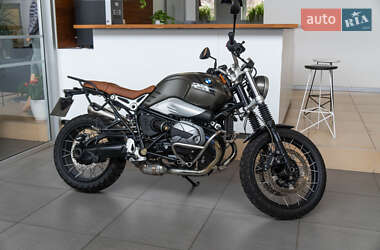 BMW R nineT  2023