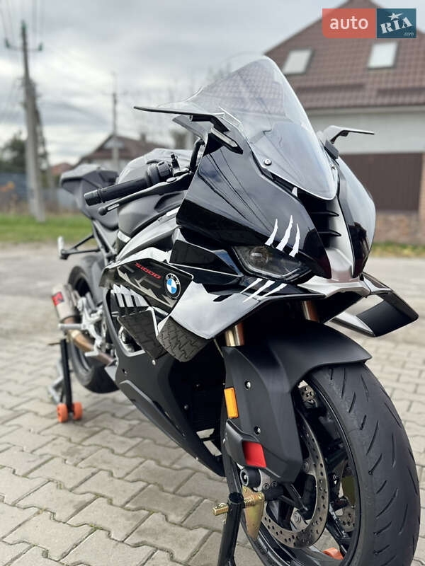 Мото BMW S 1000RR