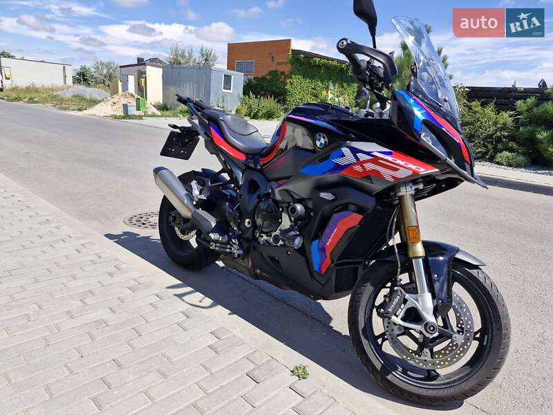 Мото BMW S 1000XR