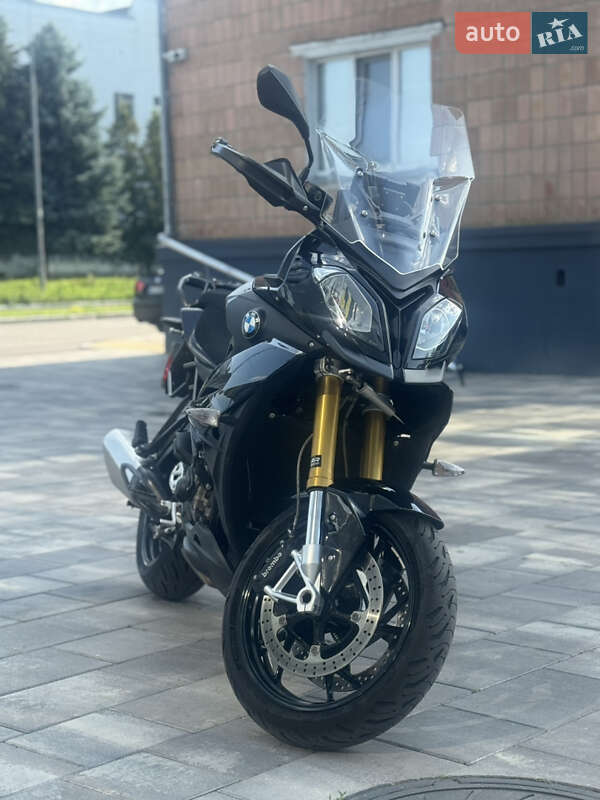 BMW S 1000XR