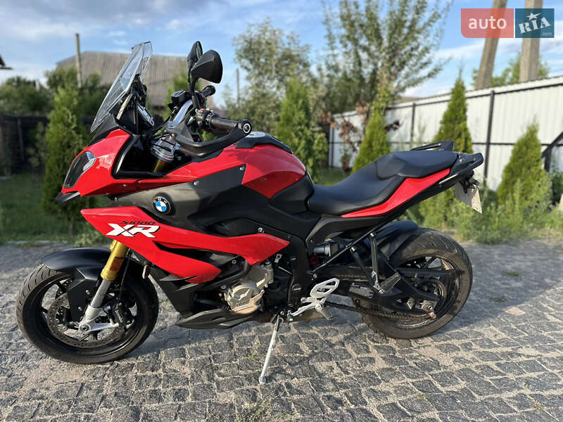 BMW S 1000XR