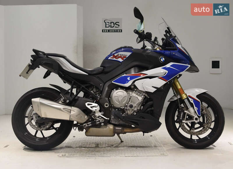 Мотоцикл Без обтікачів (Naked bike) BMW S 1000XR