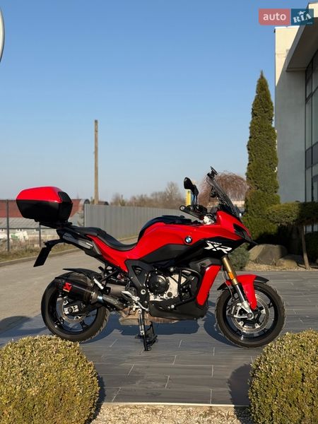 BMW S 1000XR