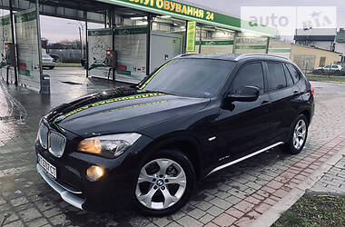 BMW X1  2011