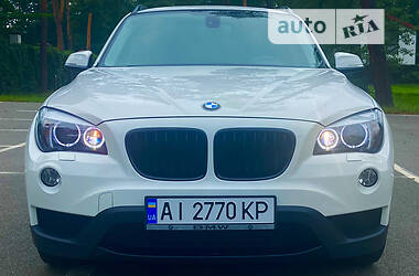 BMW X1  2013