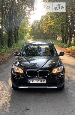 BMW X1  2011