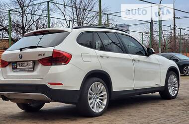 BMW X1  2013