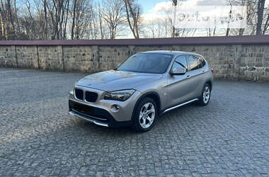 BMW X1  2011