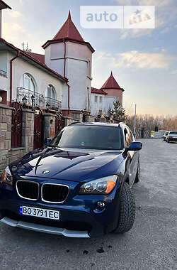 BMW X1  2011