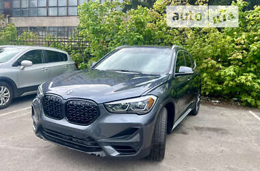 BMW X1  2021