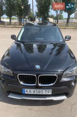 BMW X1  2011