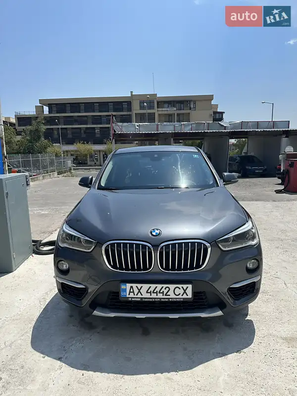 BMW X1