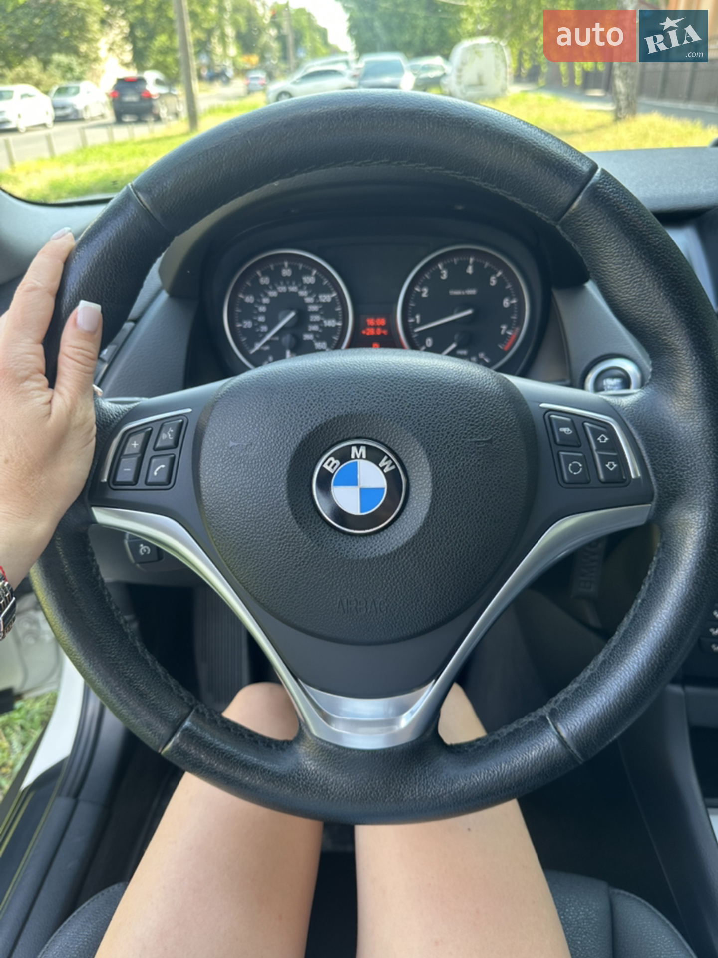 BMW X1 2013 VIN WBAVL1C53EVY20154 фото оголошення 8 з 22