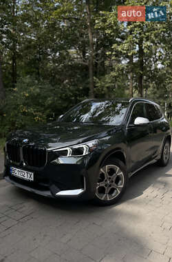 BMW X1  2024