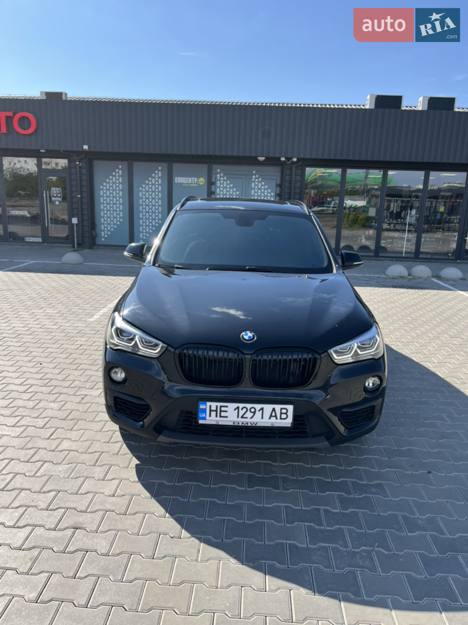 2017 BMW X1 - мініатюра 3