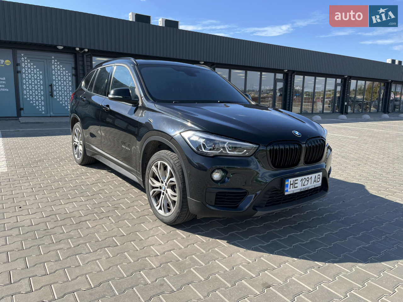 2017 BMW X1 - фото 1