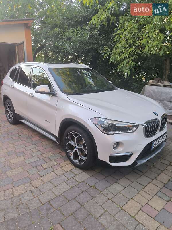 BMW X1