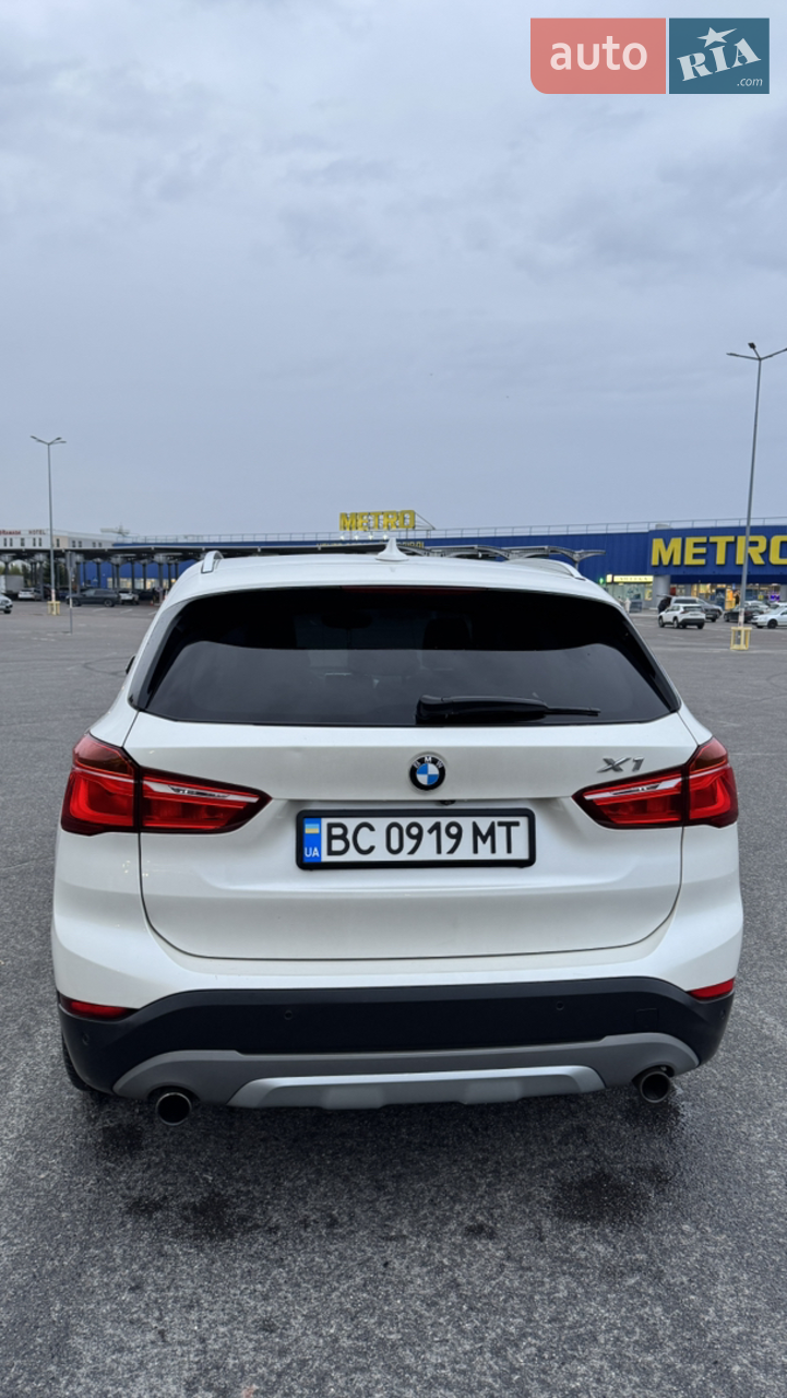 2017 BMW X1 - мініатюра 3