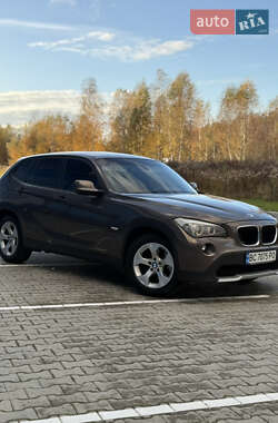 BMW X1  2011