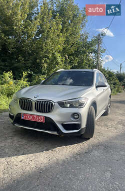 BMW X1  2018