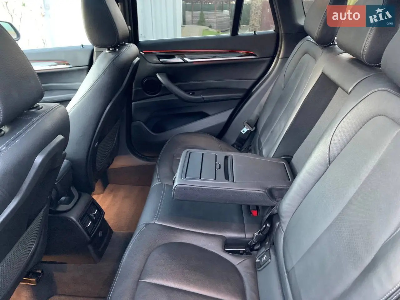 2016 BMW X1 - мініатюра 2