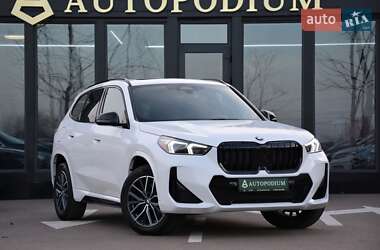 BMW X1  2023