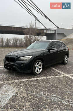 BMW X1  2012