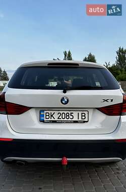BMW X1  2011