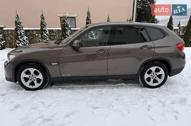 BMW X1  2011