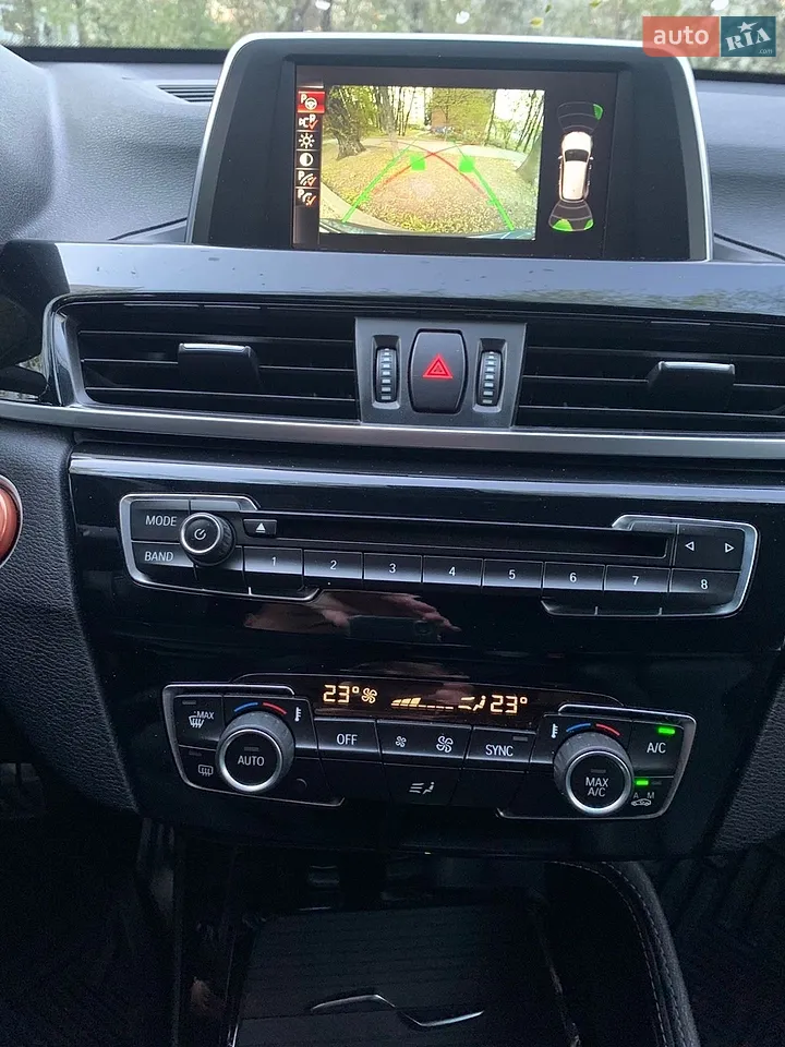 2015 BMW X1 - мініатюра 4