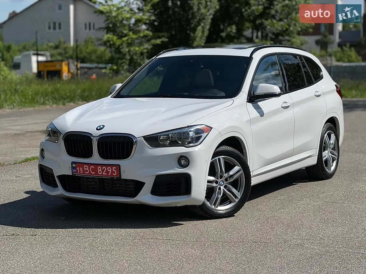 2019 BMW X1 - фото 1