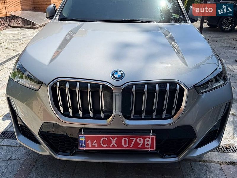 Внедорожник / Кроссовер BMW X1 2024 в Житомире