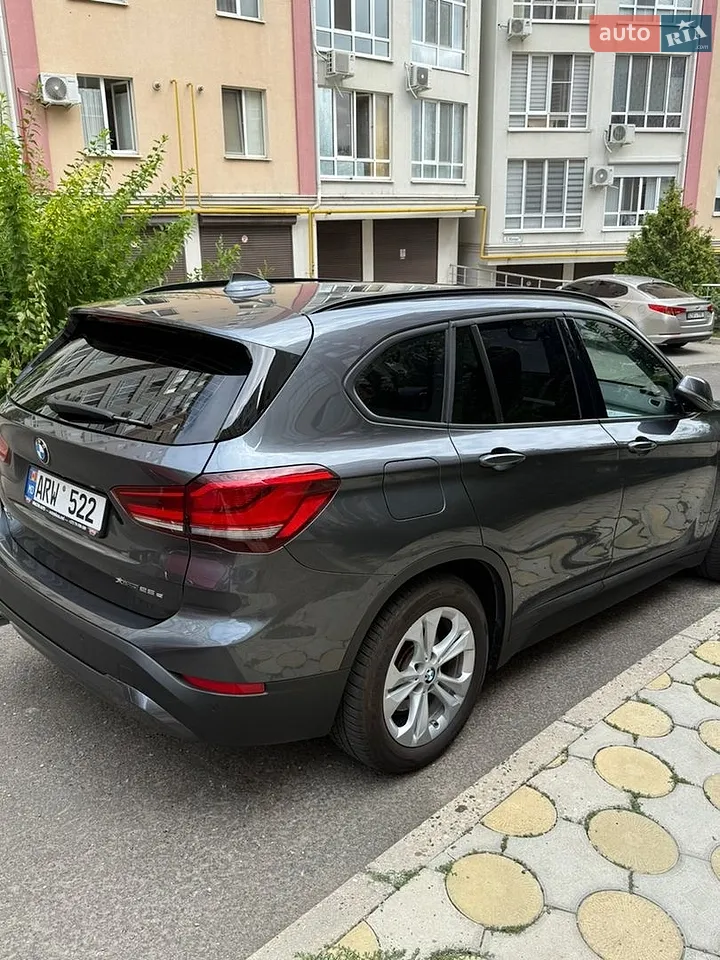 2021 BMW X1 - мініатюра 3