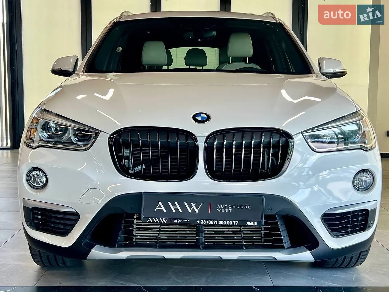 2016 BMW X1 - мініатюра 3