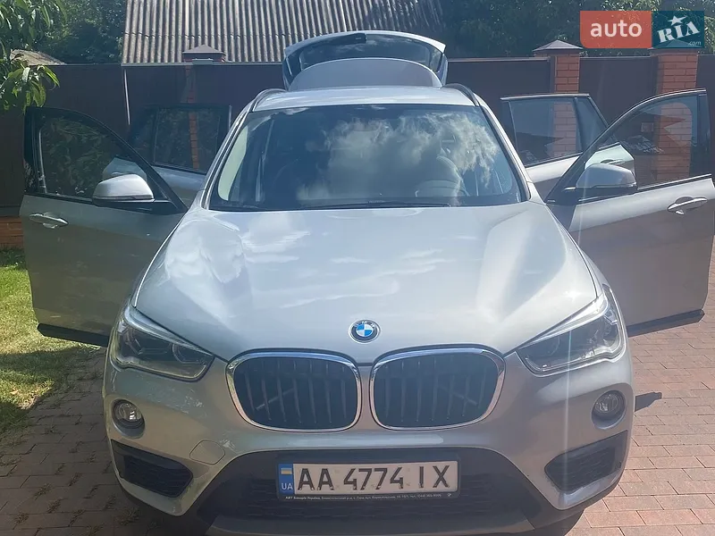 BMW X1