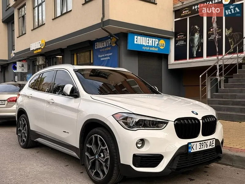 BMW X1