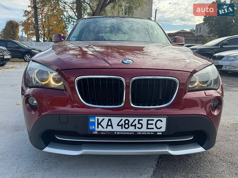 BMW X1 2011