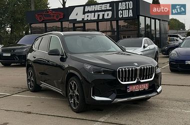 BMW X1  2024