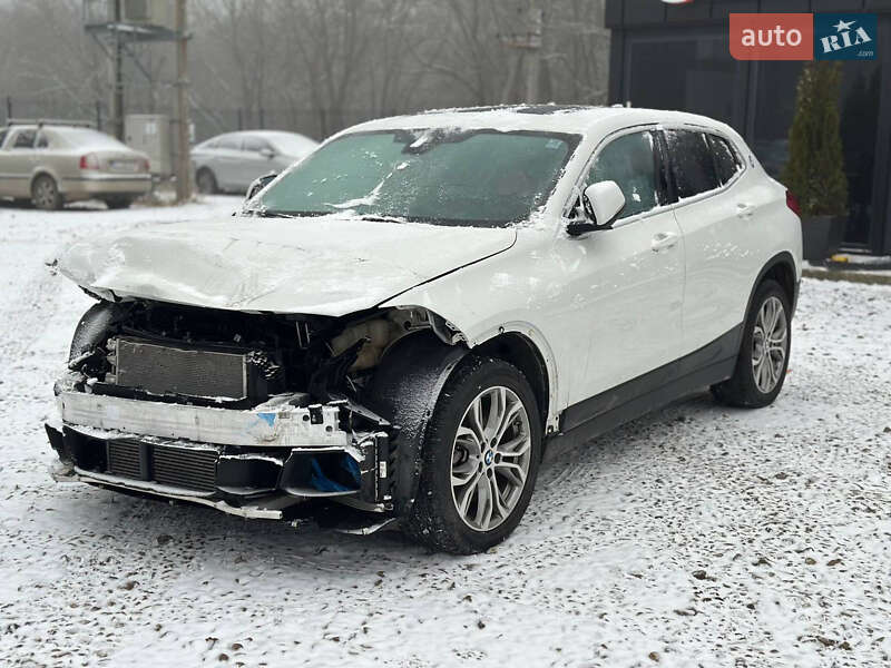 Внедорожник / Кроссовер BMW X2
