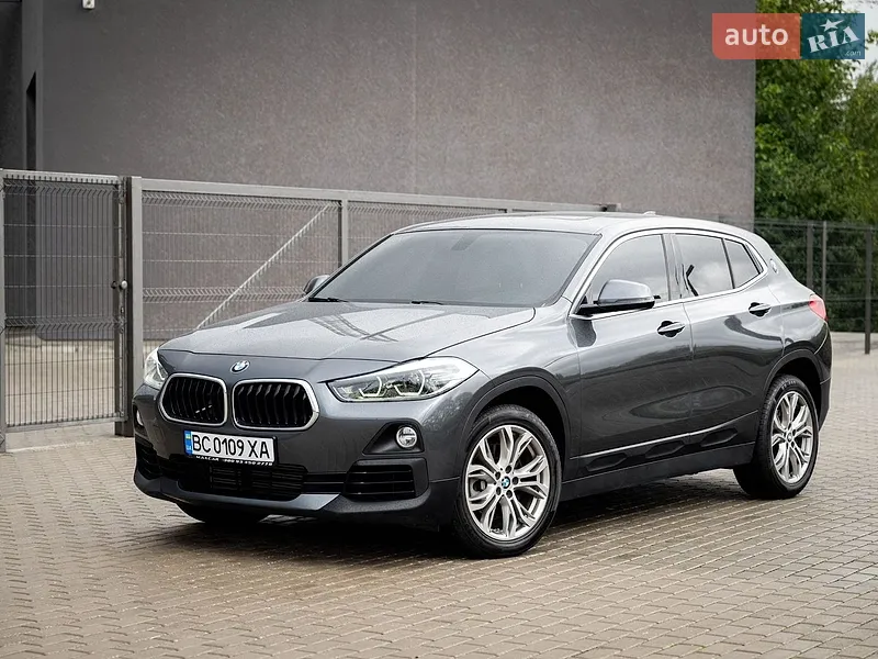 BMW X2