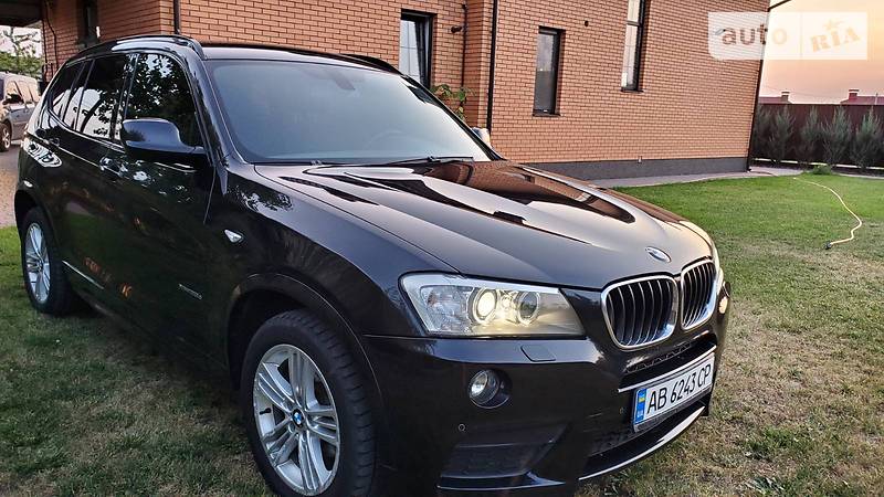 Позашляховик / Кросовер BMW X3 M