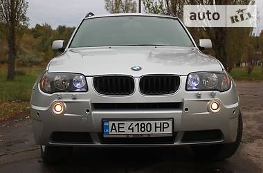 BMW X3  2004