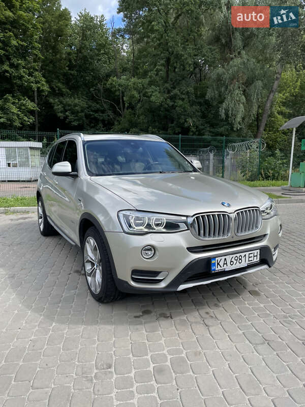 Внедорожник / Кроссовер BMW X3