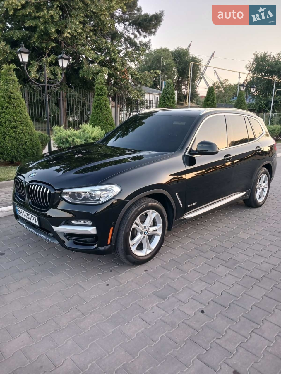 2017 BMW X3 - мініатюра 2