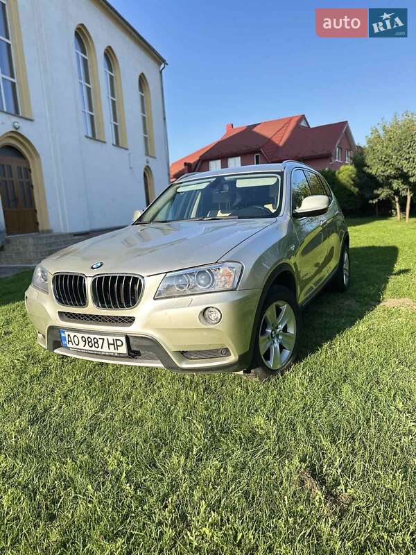 BMW X3 2011 BMW X3 2011