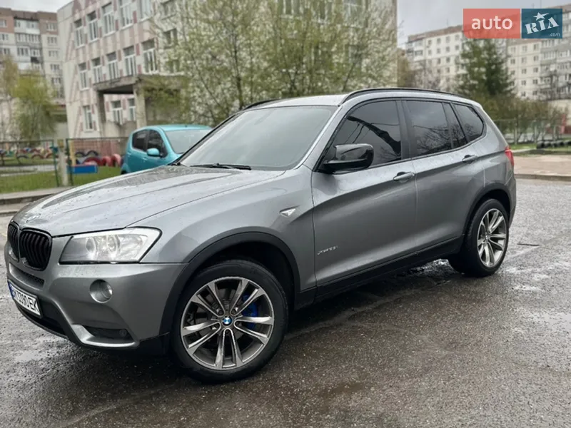 BMW X3 2011