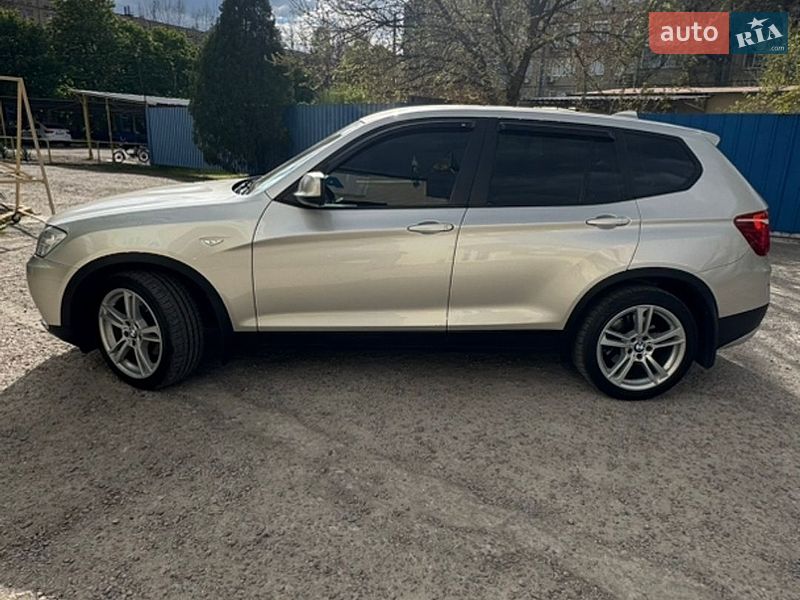 BMW X3 2012