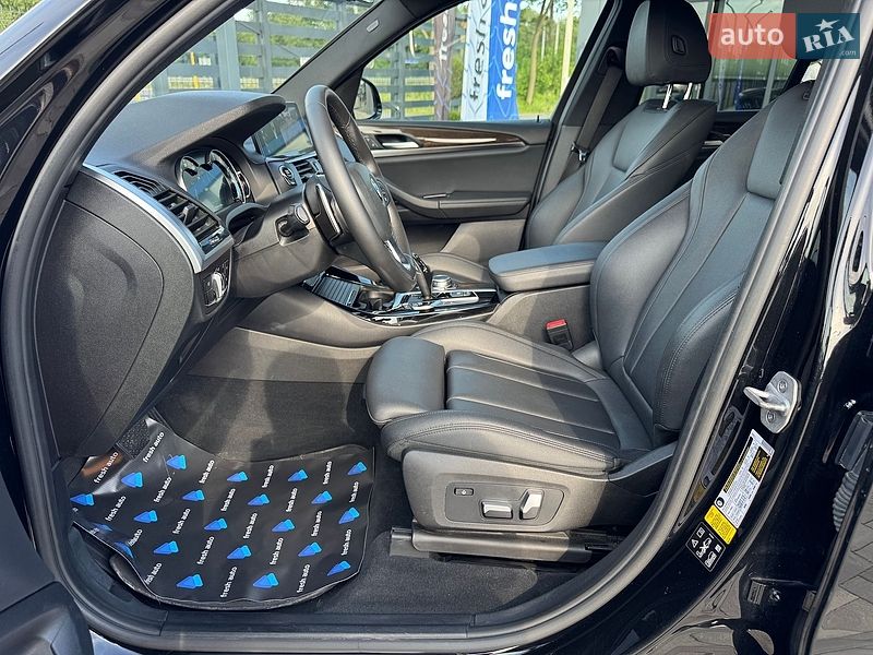 Внедорожник / Кроссовер BMW X3 2018 в Ровно